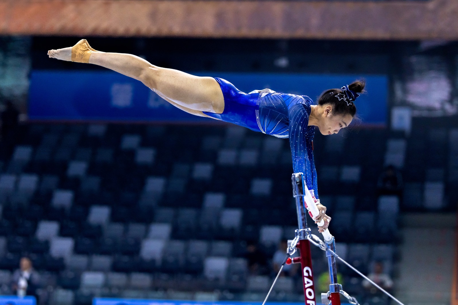 安东尼·戴维斯最佳去处：黄蜂？独行侠降价、伤情与薪资博弈下的冷静判断