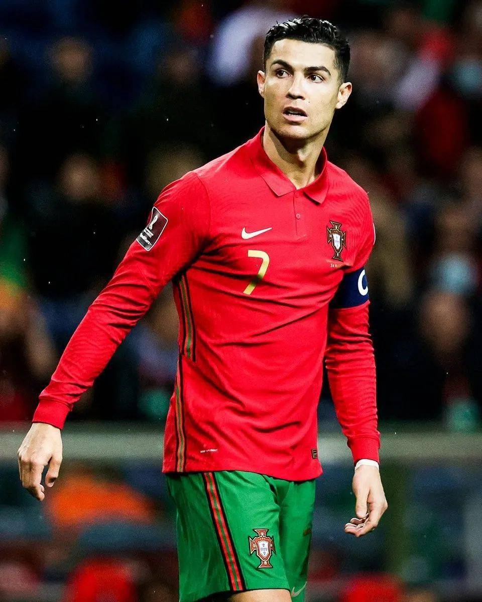 蹴而就的 蹴而就的