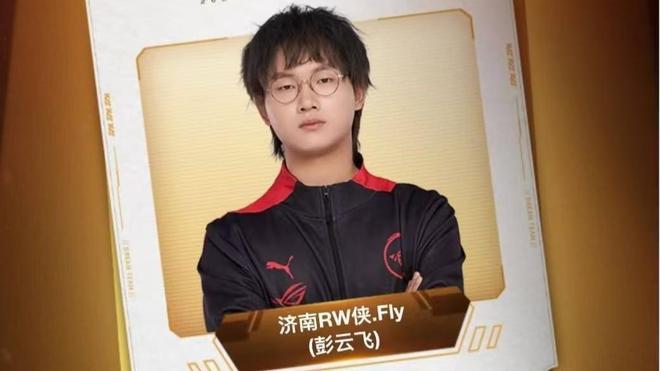 德韦杰夫犯 德韦杰夫犯