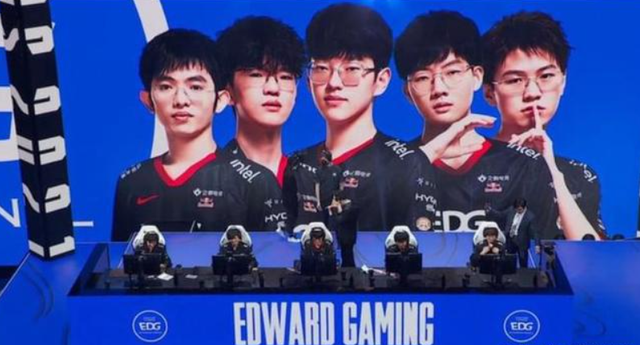 关注本届篮 关注本届篮